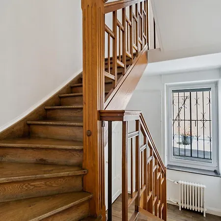 Charming 3-br Townhome Near City Center Apartment Luxembourg