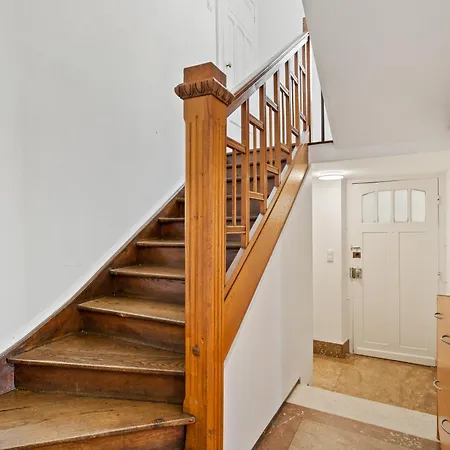 Charming 3-br Townhome Near Center Appartement Luxembourg