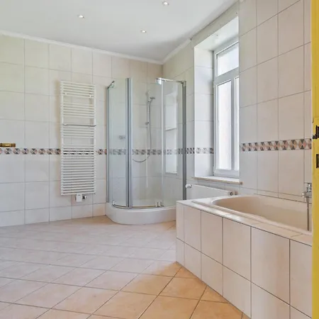 Charming 3-br Townhome Near Center Luxembourg